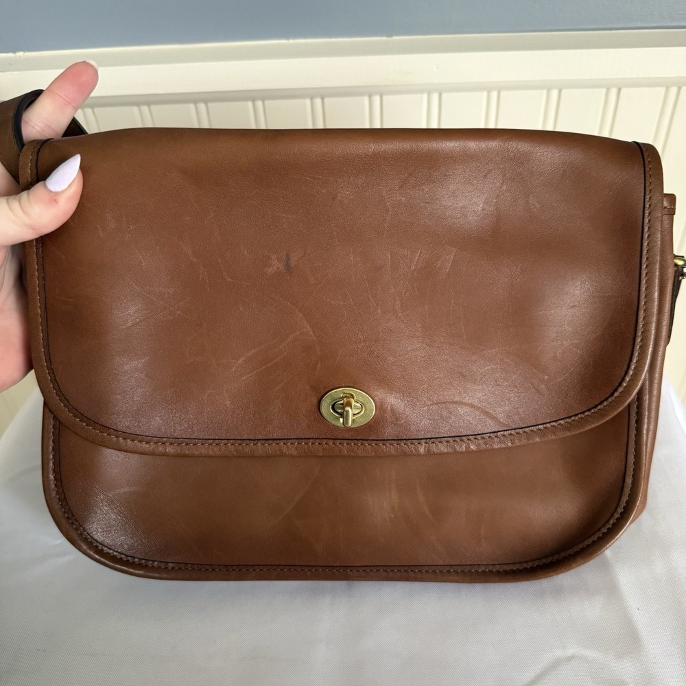 Vintage COACH British Tan Brown Leather City Bag Crossbody Shoulder Bag Purse